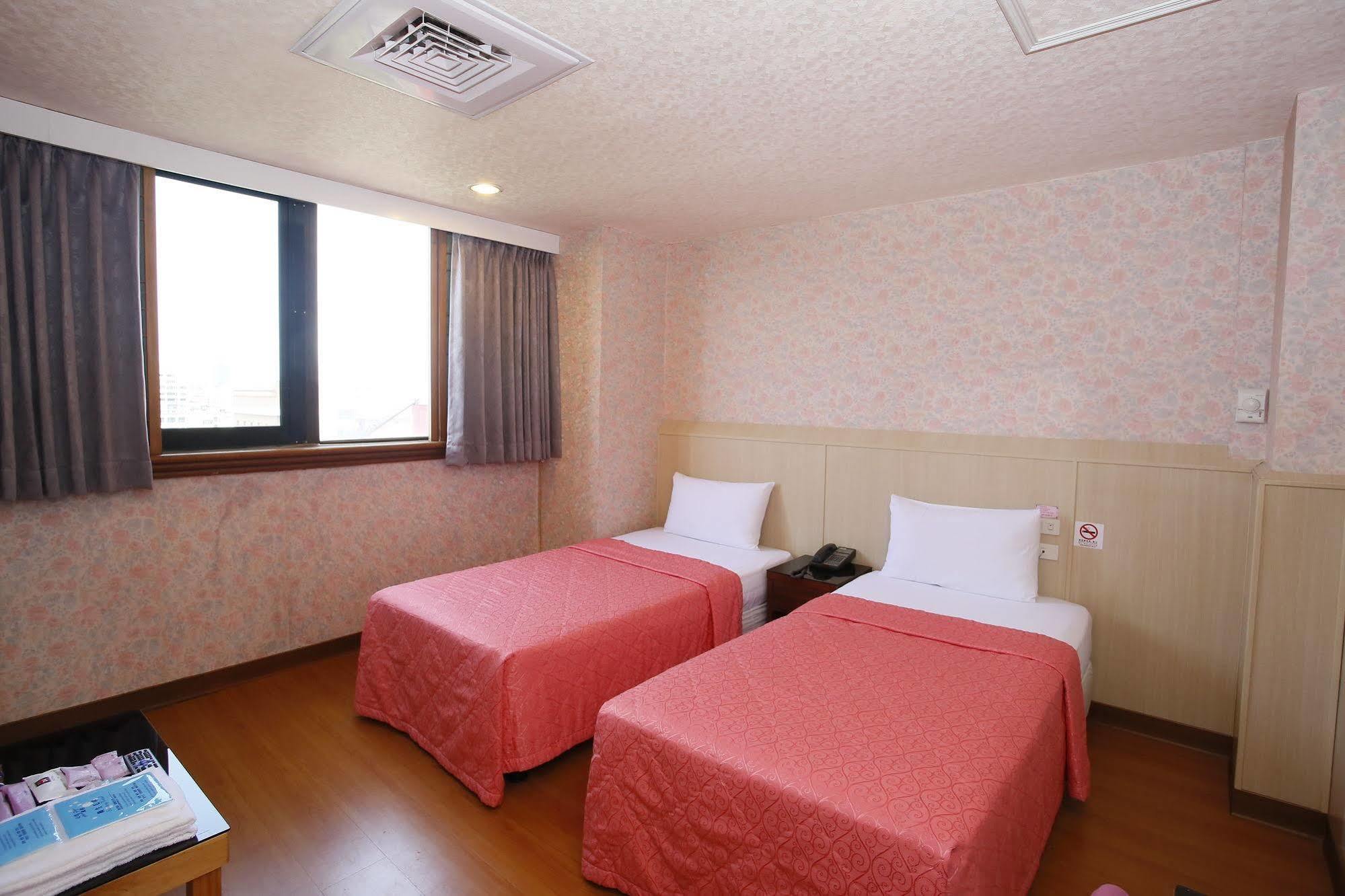 Sunwise Hotel Kaohsiung Eksteriør bilde
